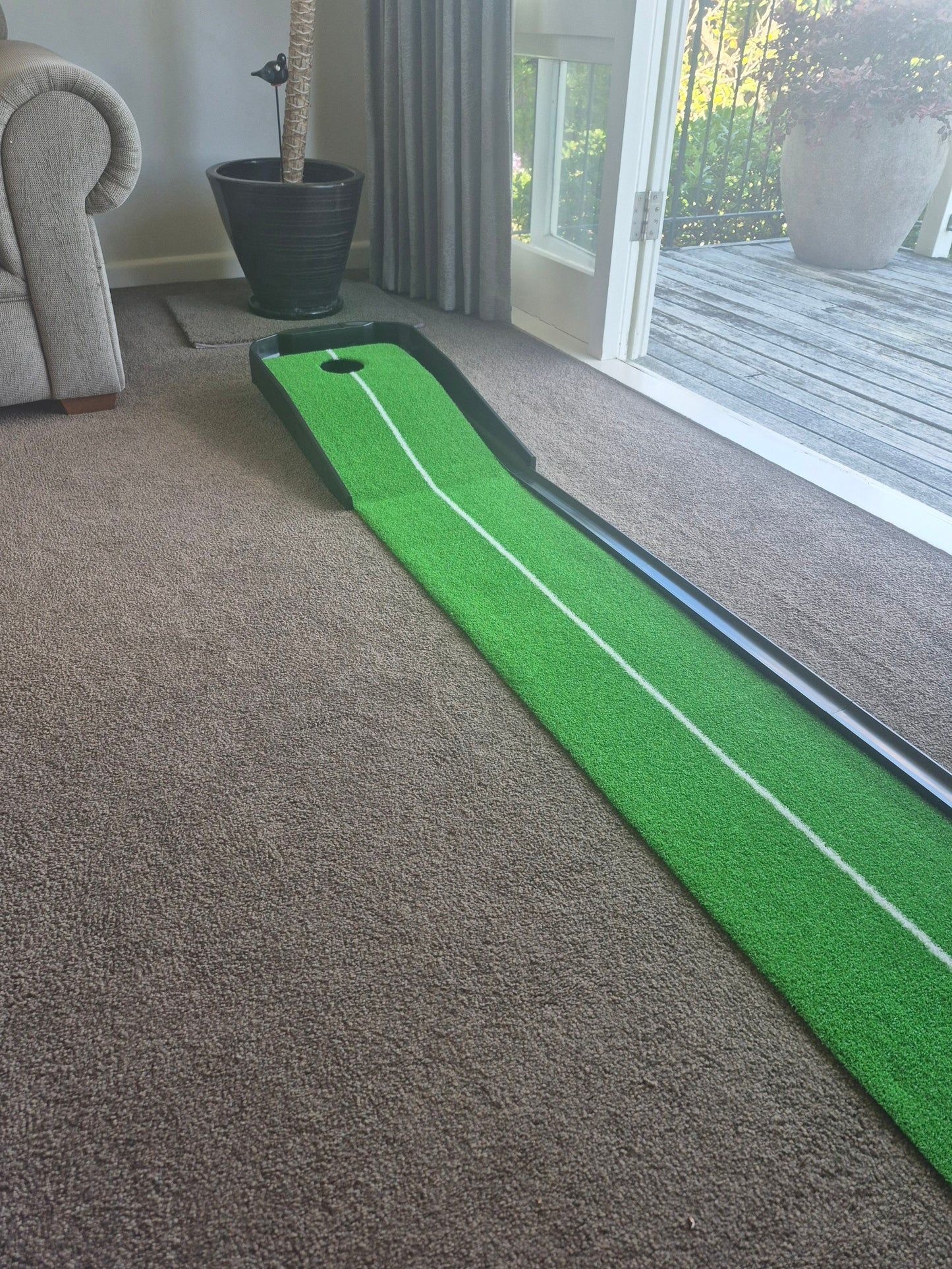 Indoor Golf Putting Mat with Ball Returner